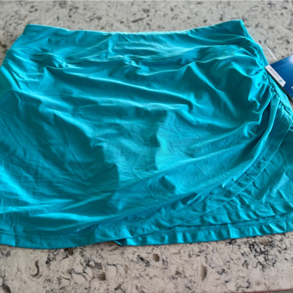 Coolibar Turquoise UV Protection Wear - Picture 3 of 5